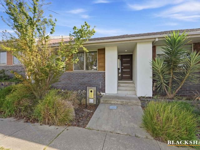 House for rent in Casey, Australian Capital Territory