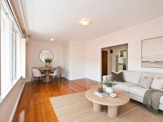 Apartment for rent in St Kilda, Melbourne