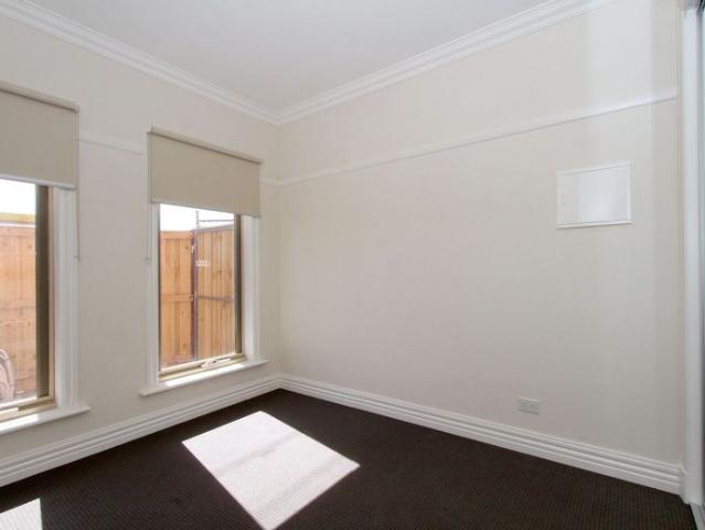 House for rent in Reservoir, Melbourne