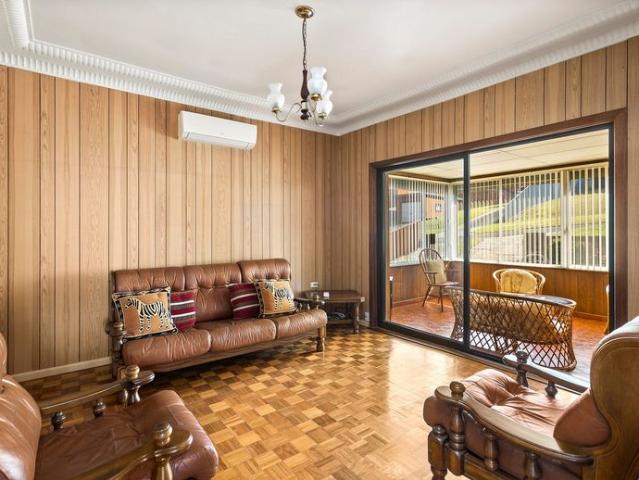 House for rent in Wollongong West, New South Wales