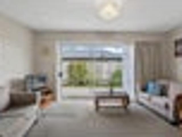 Apartment for sale in Heathcote, Canterbury