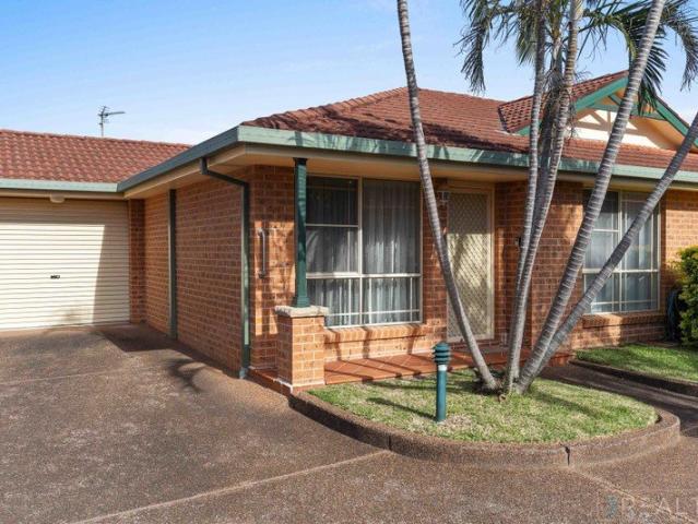 Villa for sale in Swansea, New South Wales
