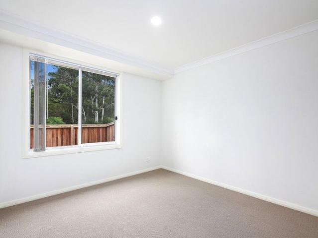 Villa for rent in Thrumster, New South Wales