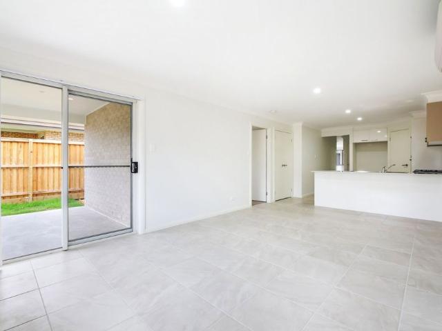 House for rent in Thrumster, New South Wales