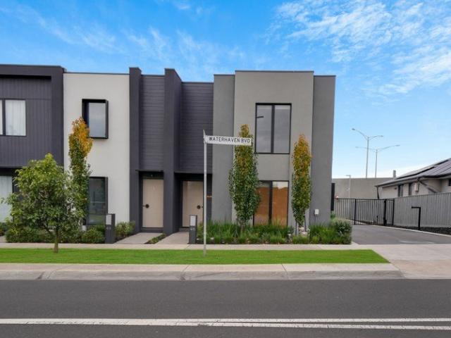 Townhouse for rent in Camerons Creek, Victoria