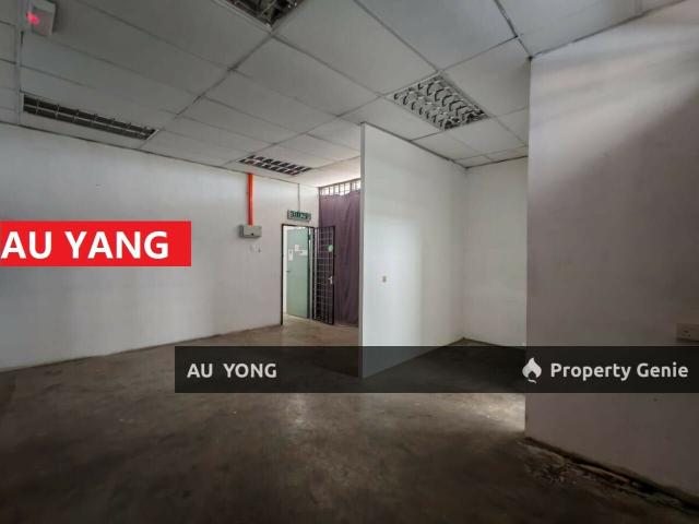 Warehouse for rent in Wellesley, Penang