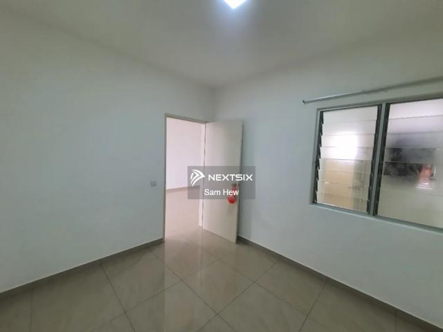 Warehouse for sale in Johor