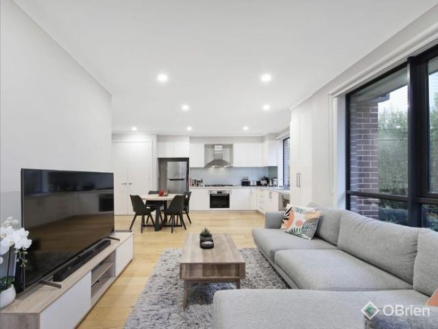 Townhouse for rent in Camerons Creek, Victoria
