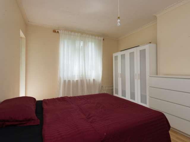 Room for rent in St. George in the East, Shadwell