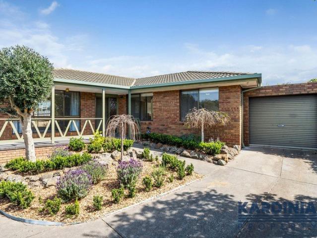 Townhouse for sale in Geelong, Victoria