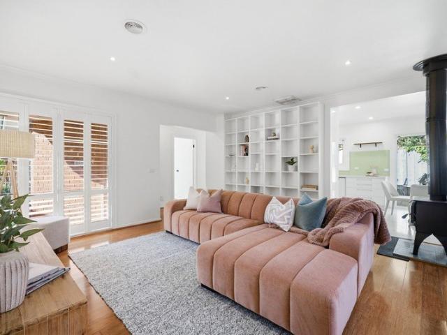Apartment for sale in Hampton, Melbourne