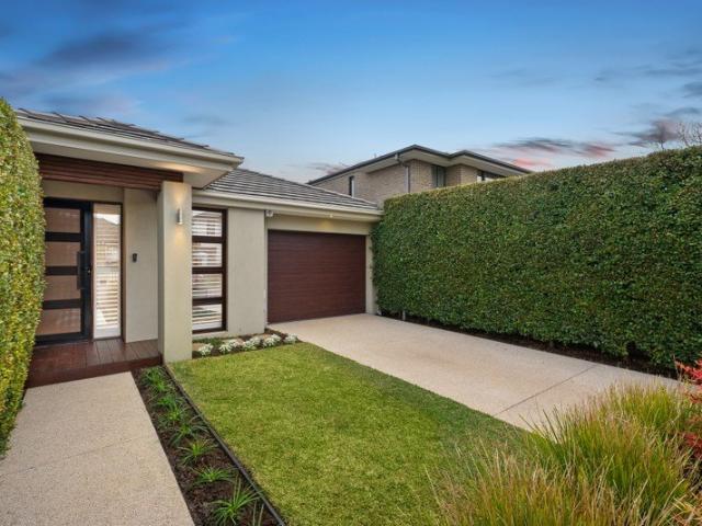 Townhouse for sale in Camerons Creek, Victoria