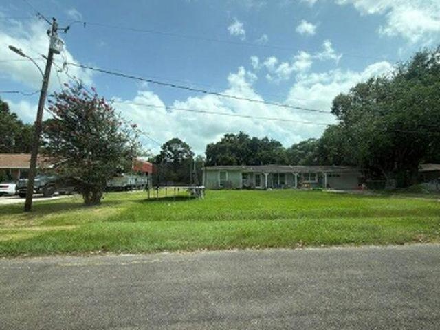 House for sale in Anahuac, Chambers County