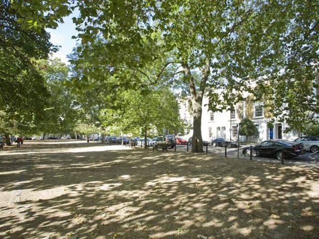 Studio for rent in Kennington, Greater London