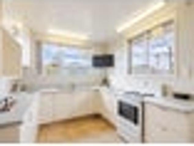 House for sale in Otakou