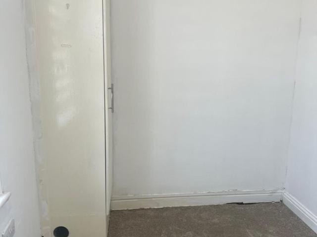 House for rent in Milnsbridge, West Yorkshire