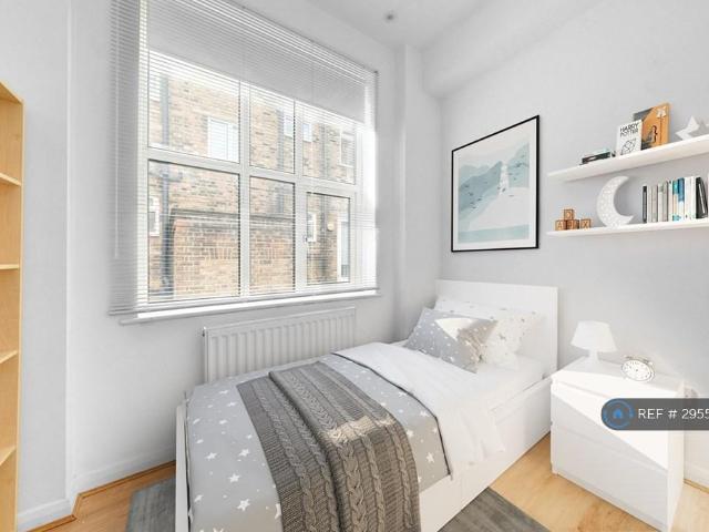 Apartment for rent in St. George in the East, Shadwell