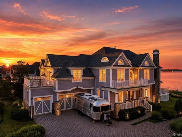 House for sale in South Amboy, New Jersey