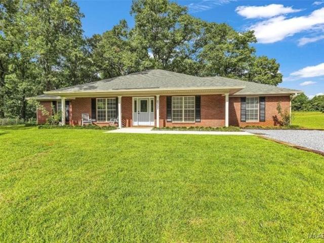 House for sale in Deatsville