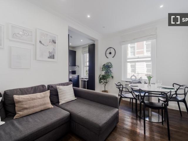 Apartment for rent in East Marylebone, Greater London