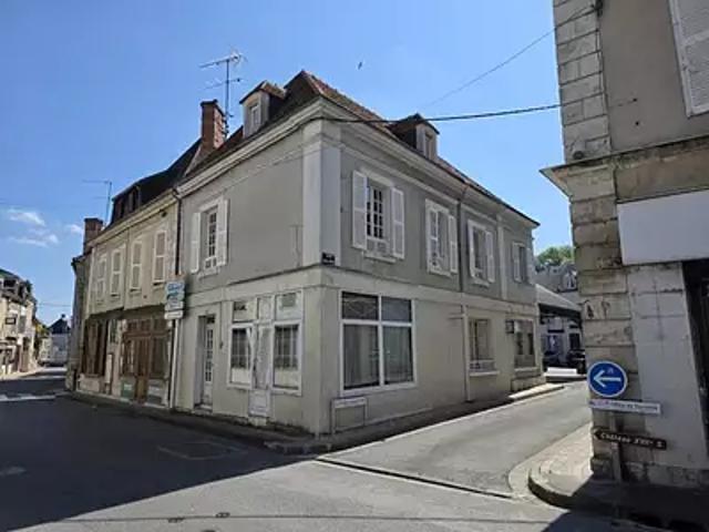 Maison vente à Saint-Amand-Montrond, Lignières