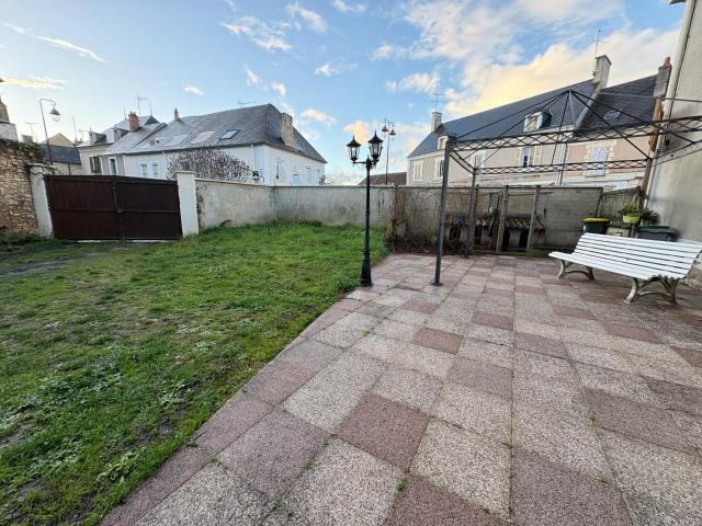 Maison vente à Saint-Amand-Montrond, Lignières