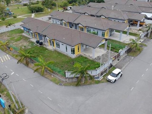 Bungalow for sale in Malaka