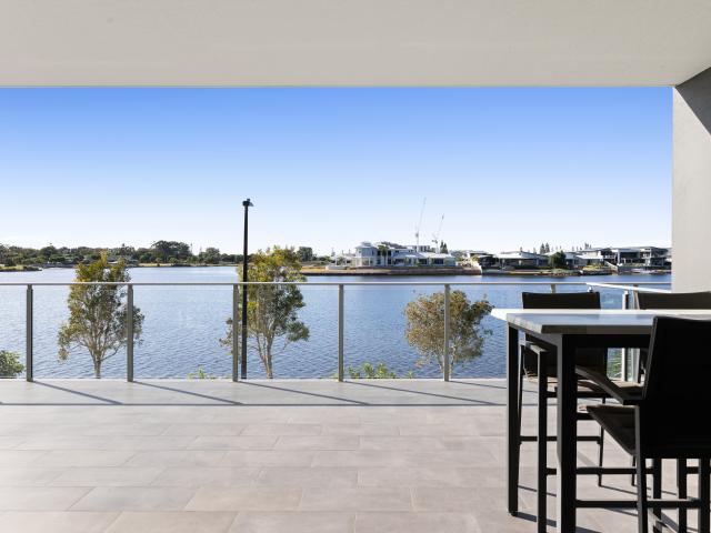 Apartment for sale in Sunshine Coast