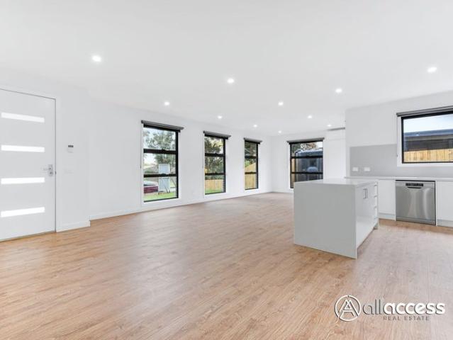 Townhouse for rent in Camerons Creek, Victoria