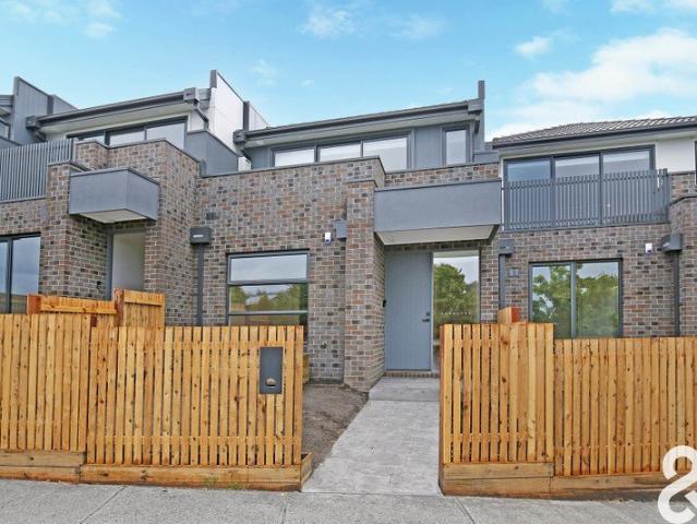 Townhouse for rent in Camerons Creek, Victoria