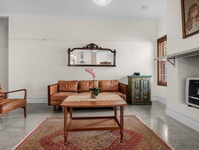 House for rent in Como, Western Australia