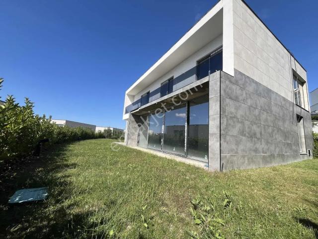 Mudanya, Bursa içerisinde satılık Villa