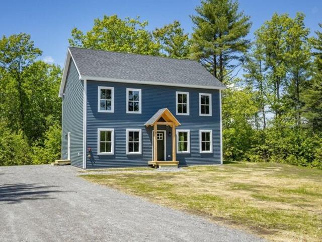 House for sale in Raymond, Maine