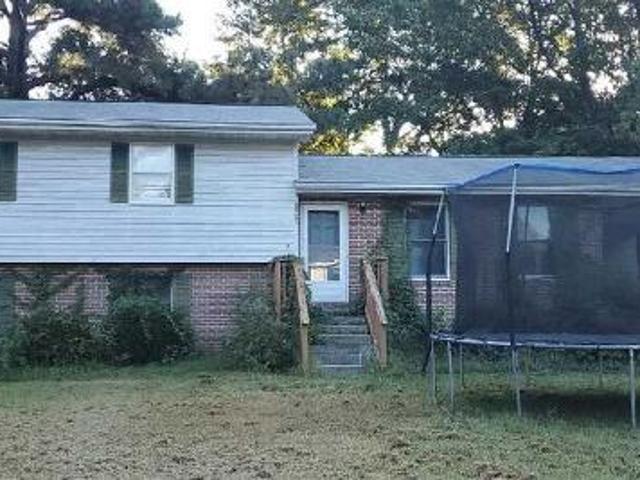 House for sale in California, Maryland