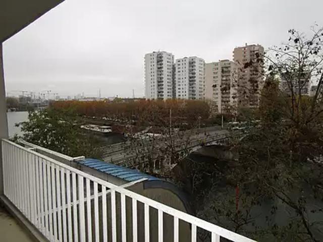 Appartement location à Saint-Denis, L'ile-saint-denis