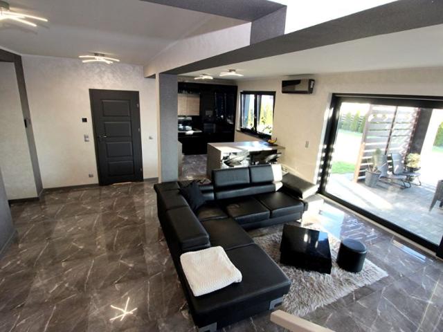 Dom na sprzedaż w Krapkowice, Opolskie