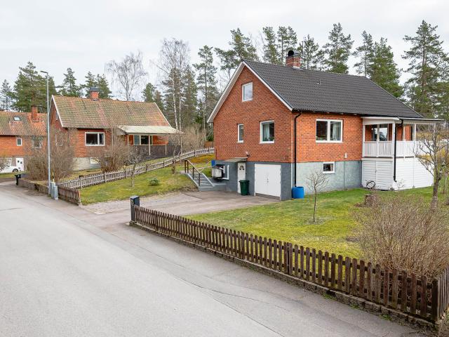 Villa till salu i Hälleforsnäs, Södermanland