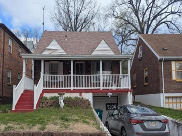 House for sale in Roselawn, Ohio