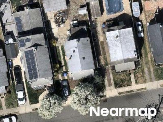 House for sale in Avenel, New Jersey