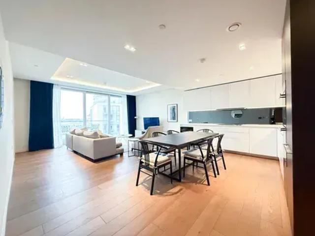 Apartment for rent in West Kensington, Greater London