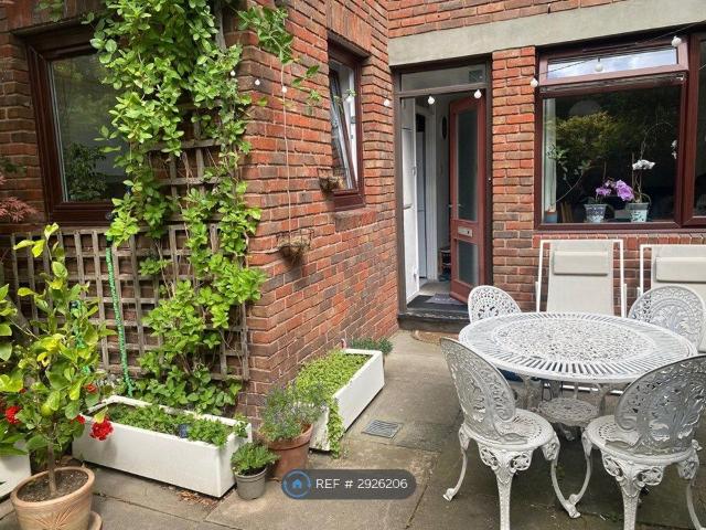 House for rent in Brook Green, Greater London