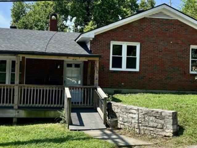 House for sale in Frankfort