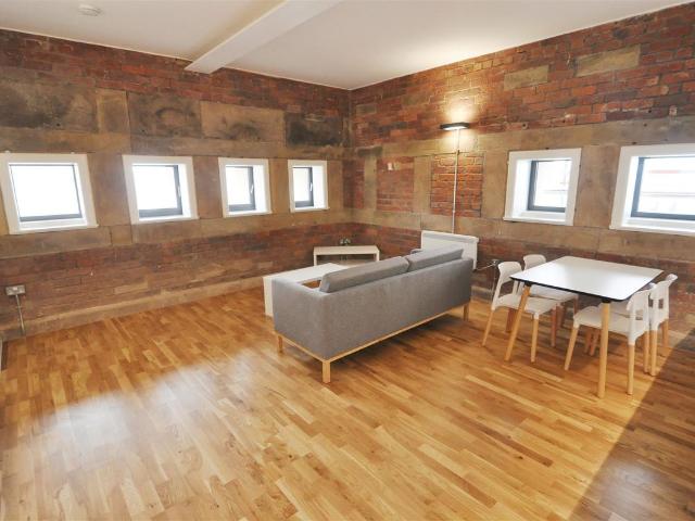 Apartment for rent in Heaton Royds, Bradford