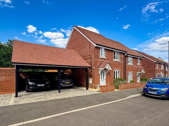 House for rent in Broxbourne, Hertfordshire