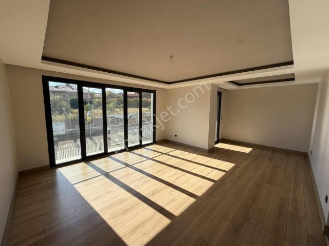 Çengelköy Mahallesi, Üsküdar içerisinde satılık mülk