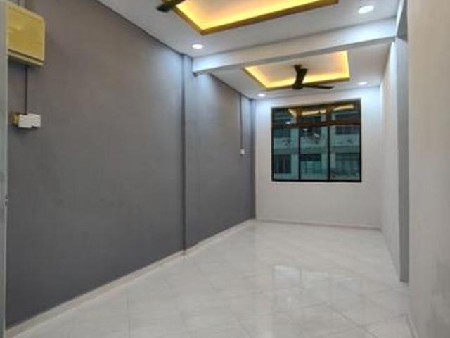 Flat for sale in Bukit Ledang, Johor