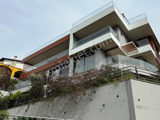 Narlidere, İzmir içerisinde satılık Villa