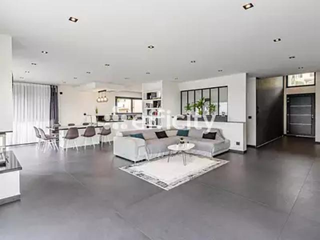 Maison vente à Villefranche-sur-Saône, Rhône