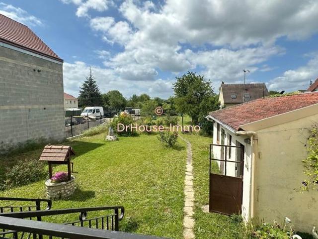 Maison vente à Mantes-la-Jolie, Guernes