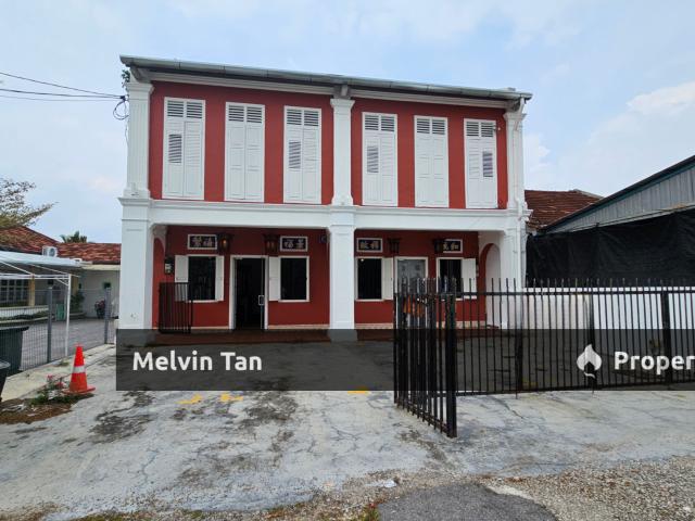 Shop for rent in Malaka